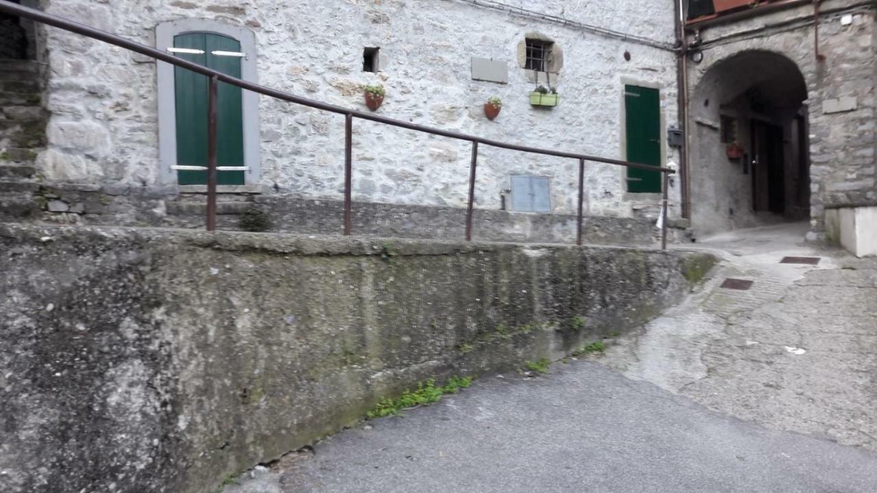 Apartament Casa Quaratica Riccò del Golfo di Spezia Zewnętrze zdjęcie